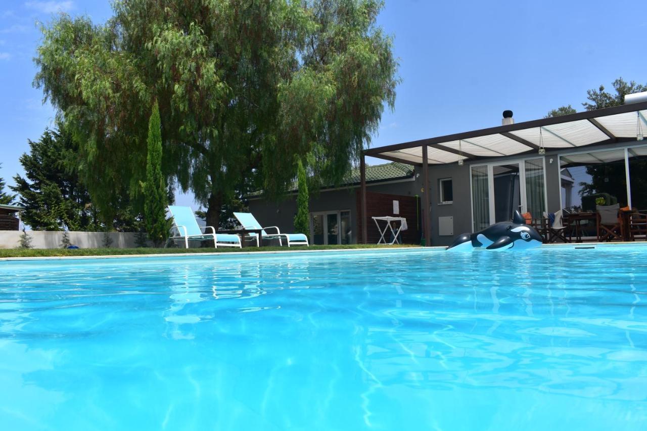 Pool Guesthouse Korinth Exterior foto